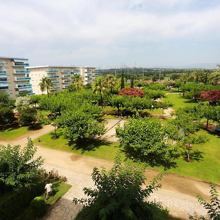 Los Juncos De Pineda Park Salou Exterior foto