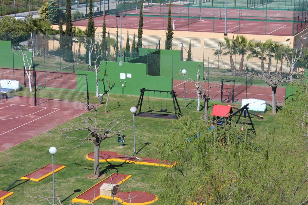 Los Juncos De Pineda Park Salou Exterior foto